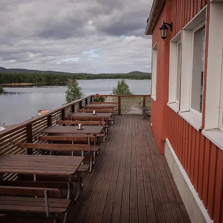 Hotel Inari 3*