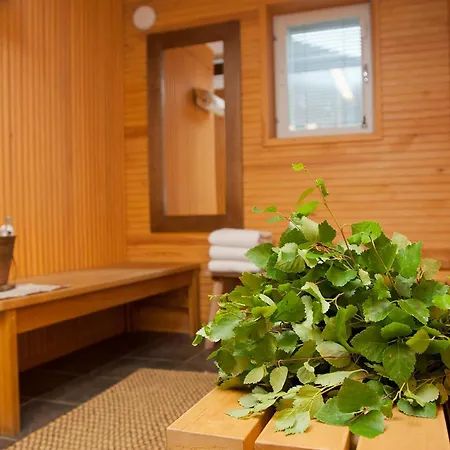 Hotel Inari إيناري