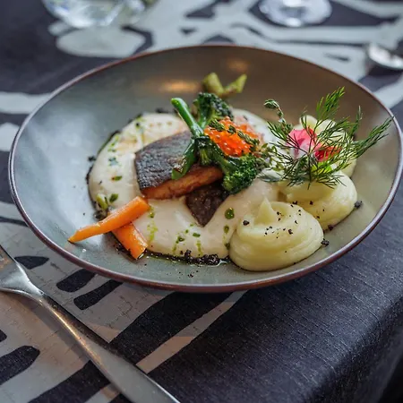 Hotel Inari Hotel 3*